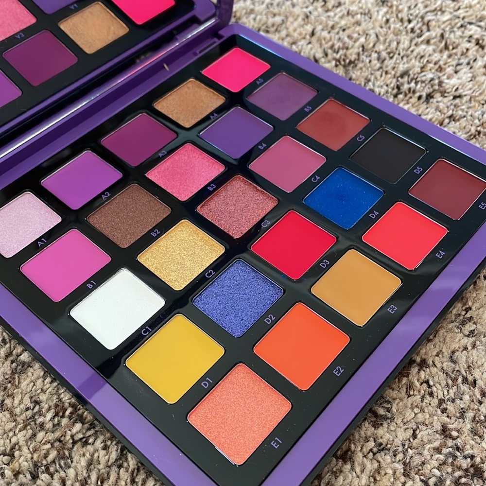 ABH Norvina Pro Pigment Palette Vol. 1